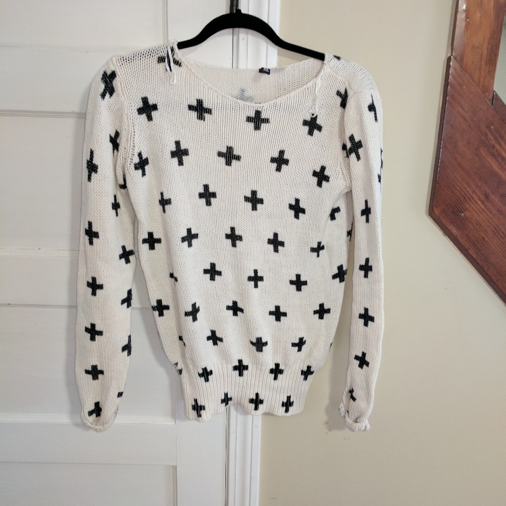 HM divided sweater